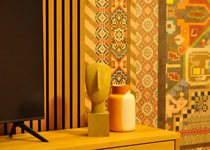 Cotroceni Apartment *